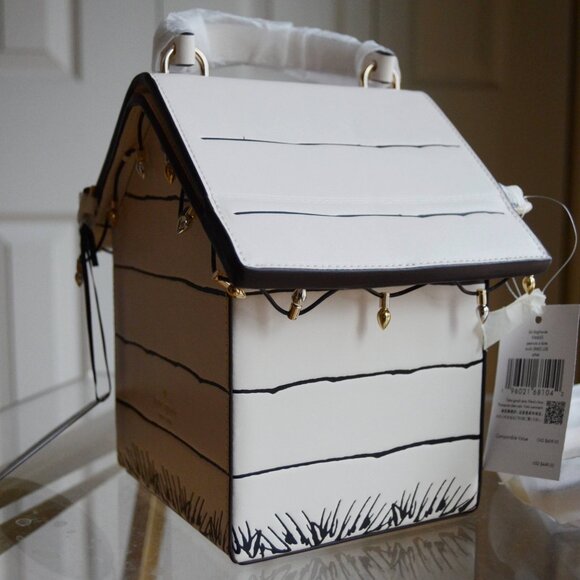 Kate Spade Peanuts X KSNY Snoopy 3D Dog House Crossbody KM630 - Picture 5 of 13